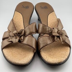 Sofft Metalic Leather Slip On Flower Sandals Women's Size 12 M